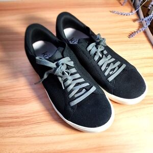 Kizik Black Men's Sneakers 7.5